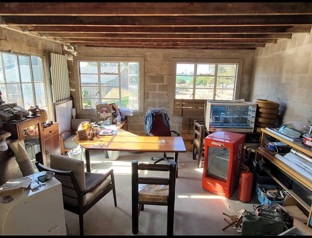 1,556M² WORKSHOP FOR SALE IN HOPEFIELD